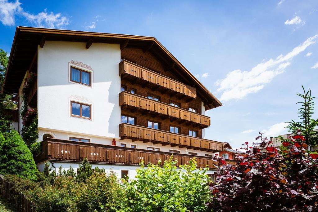 Ferienwohnungen Am Matinesweg Serfaus Exterior photo